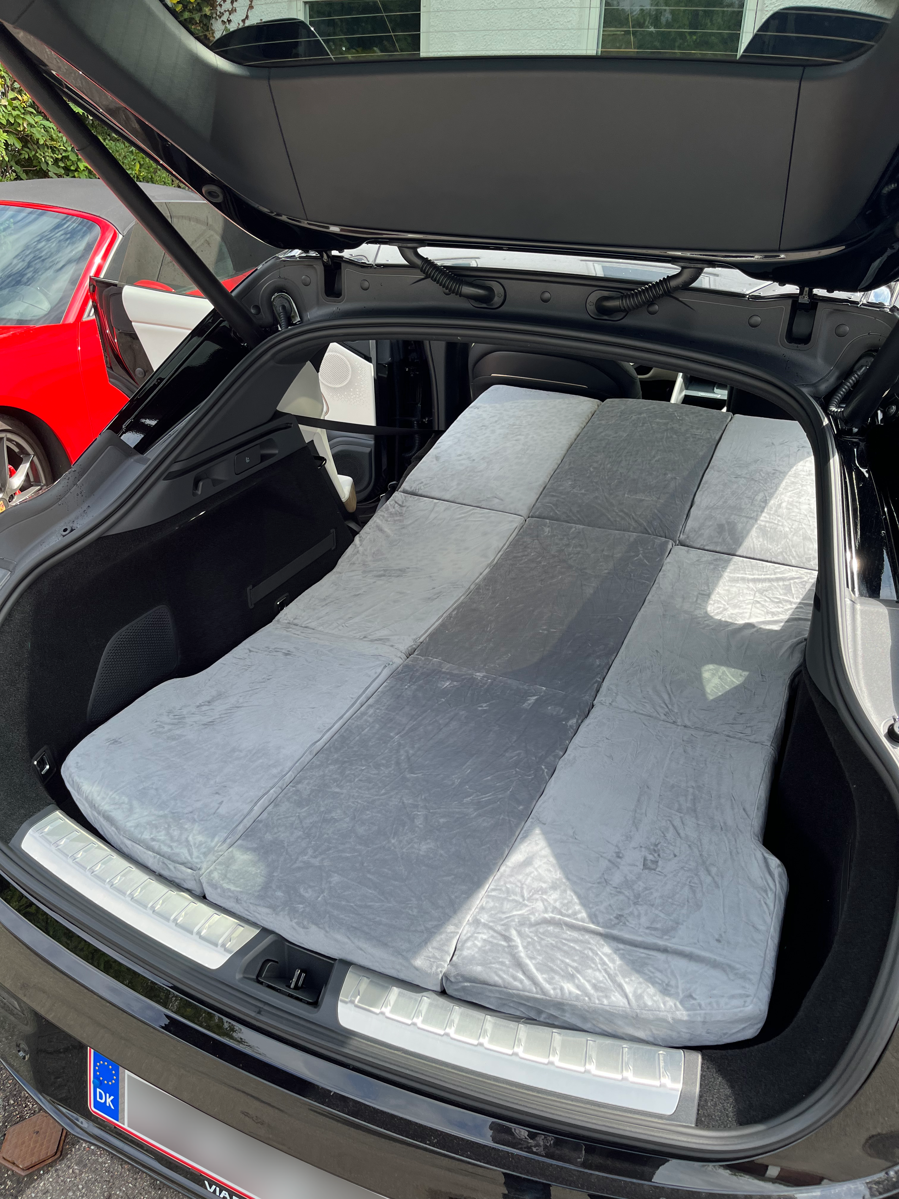 ScandCamp Aurora - Zeekr 7GT