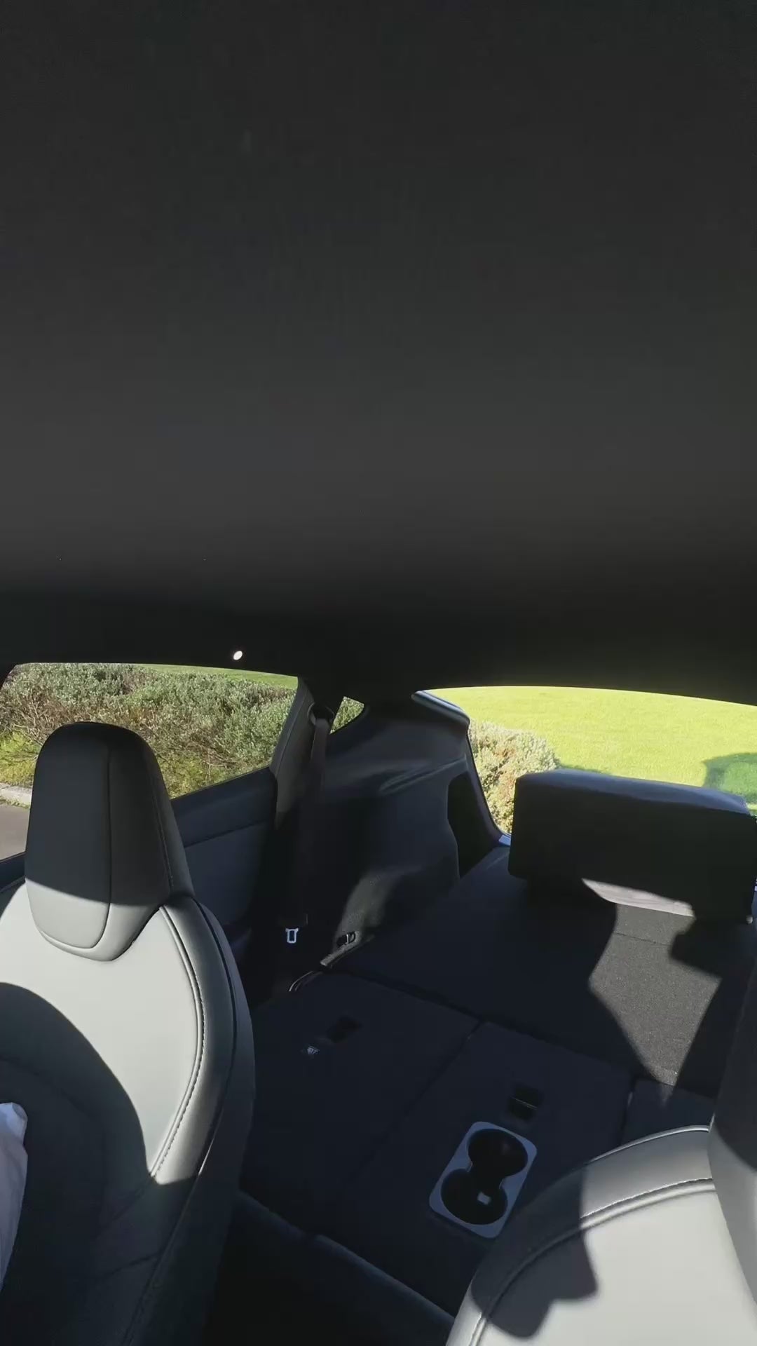 ScandCamp Aurora – Tesla Model Y